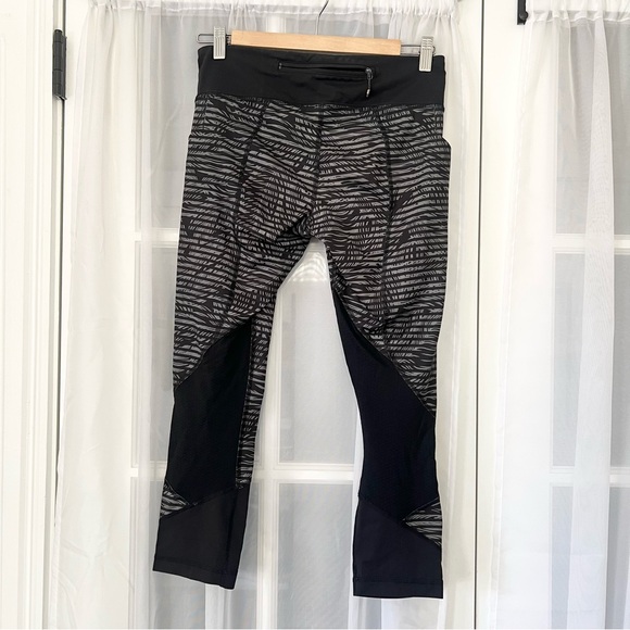 Lululemon Pace Rival Crop *Full-On Luxtreme Stripe Play Slate Black / Black - Picture 7 of 13